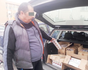 Doi contrabandişti de ţigări, la un pas de libertate